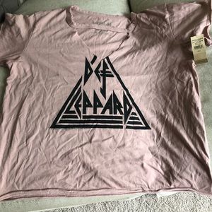 American Eagle Outfitters shirt